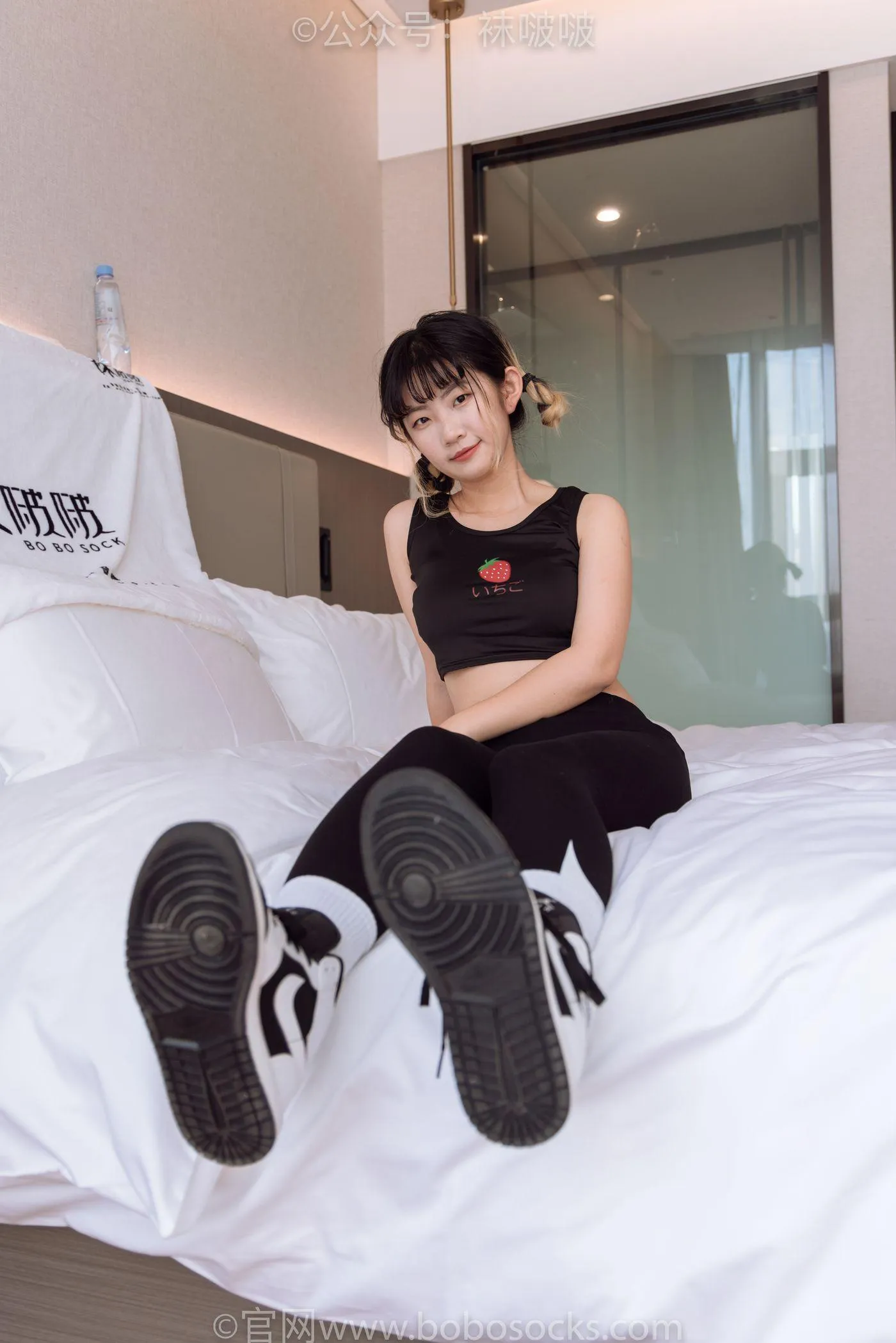 [BoBoSocks袜啵啵]NO.059 砂糖-AJ板鞋、白棉袜、裸足 [142P]插图5